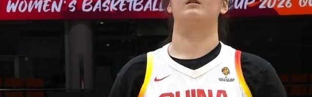 乐鱼体育官网-高效爆发！张子宇世预赛首战8中6得12分3板 连续强攻打爆对手禁区